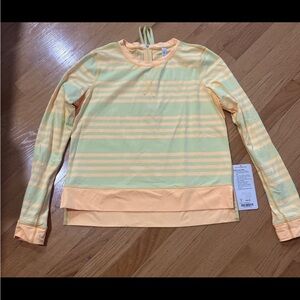 New with tags Lululemon long sleeve shirt size 8